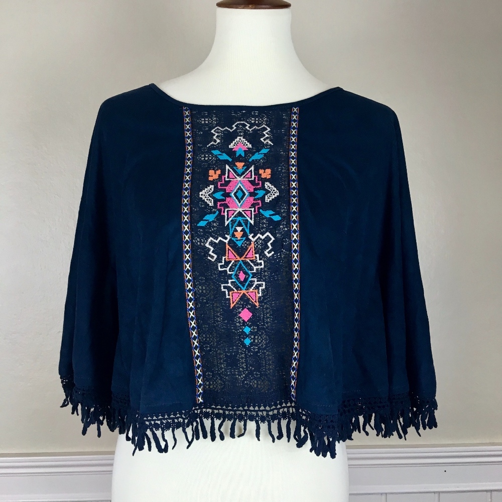 FLYING TOMATO Embroidered Fringe Cape Poncho XS